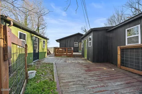 207 Buena Vista Dr, Pigeon Forge, TN 37876