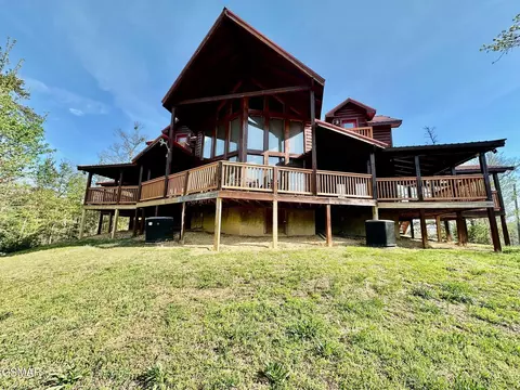 Undisclosed, Sevierville, TN