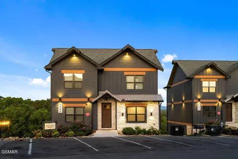 288 Rambling Creek Way, Sevierville, TN 37862