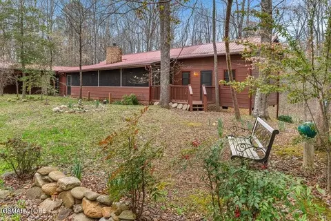 3820 Saddle Brook Way, Sevierville, TN 37862