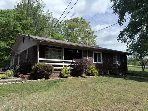 211 Circle Rd, Newport, TN 37821