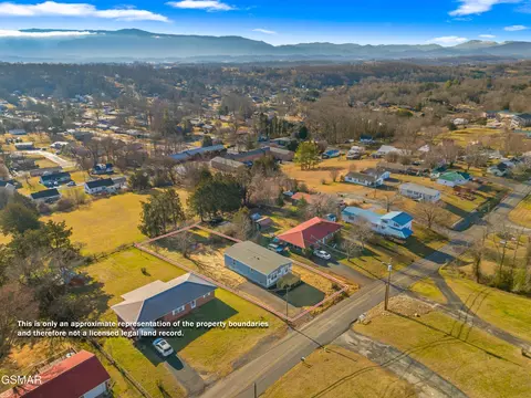 614 E Barton Ridge Rd, Greeneville, TN 37745 photo 4