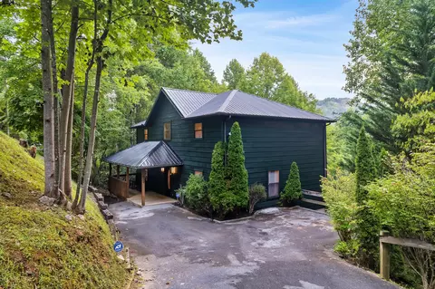 509 Hawks Trl, Gatlinburg, TN 37738
