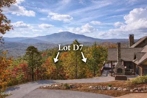 D7 Lightning Bug Way, Gatlinburg, TN 37738