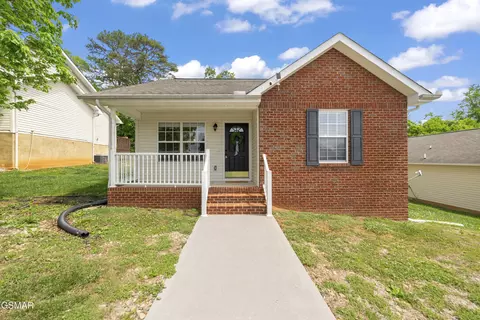 1750 Watauga St, Sevierville, TN 37876