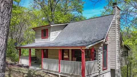 2322 Bonnie Ln, Sevierville, TN 37876