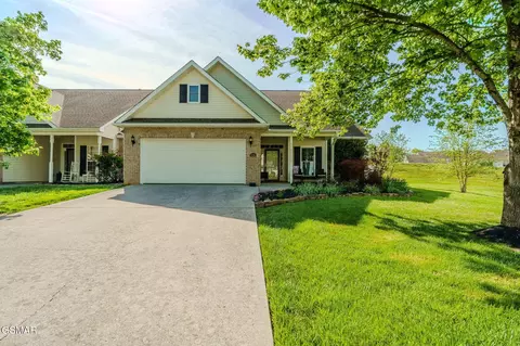 1443 Graybrook Ln, Knoxville, TN 37920