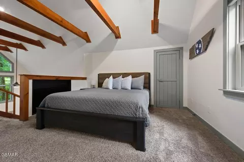 Bedroom - 438 Laurel Rd, Townsend, TN 37882 photo 2 of 4