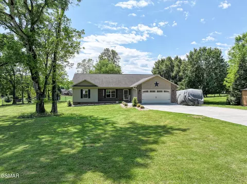 3124 Lazy River Ln, Sevierville, TN 37876