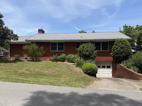 510 Marshall St, Sevierville, TN 37862