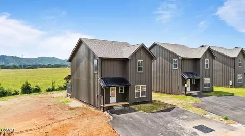 972 Lacy Ct, Sevierville, TN 37862