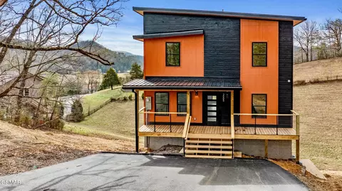 3005 Nellie Dr, Sevierville, TN 37876