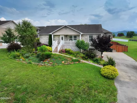 2122 Murphys Chapel Dr, Sevierville, TN 37876