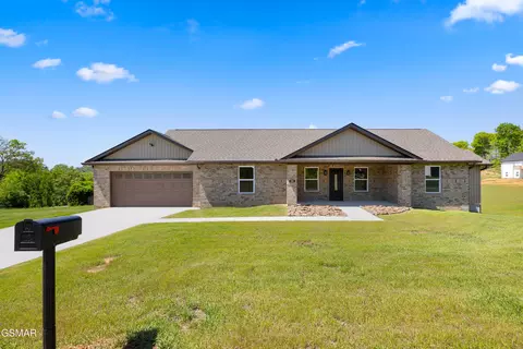 141 Neal Dr, Rutledge, TN 37861