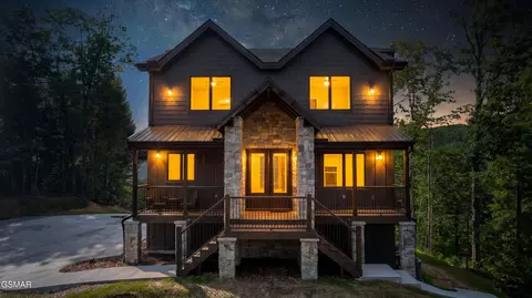 4421 Stackstone Rd, Sevierville, TN 37862