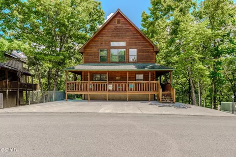 3517 Sand Ridge Way, Pigeon Forge, TN 37863