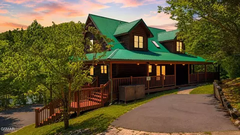 1510 Mccarter Hollow Rd, Sevierville, TN 37862