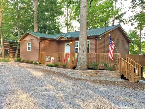 1633 Tucson Trl, Dandridge, TN 37725
