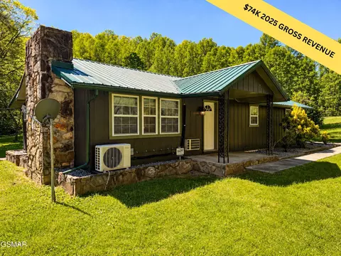 609 Cartertown Rd, Gatlinburg, TN 37738