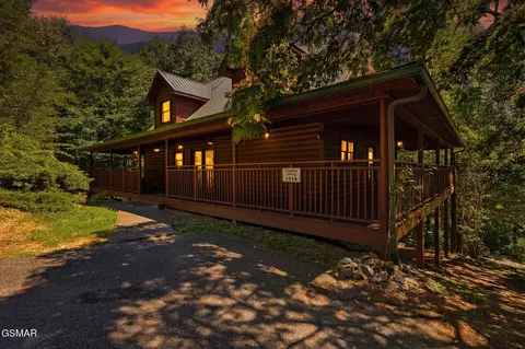 1514 Mccarter Hollow Rd, Sevierville, TN 37862