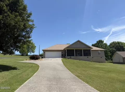2449 Oakview Ln, Sevierville, TN 37876
