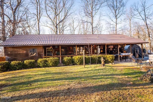 3504 James Phillips Way, Sevierville, TN 37876