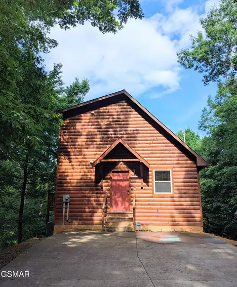 3884 Locust Ridge Rd, Sevierville, TN 37876