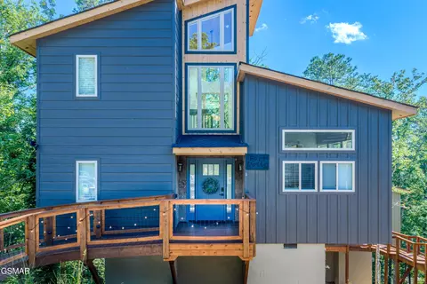 Exterior - 2385 Forge Hideaway Loop, Pigeon Forge, TN 37863 photo 6 of 6