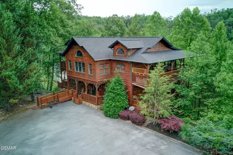 Undisclosed, Gatlinburg, TN