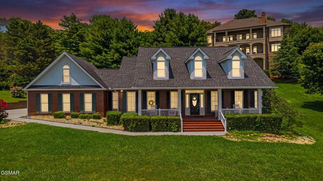 223 Lexington Pl, Sevierville, TN 37862