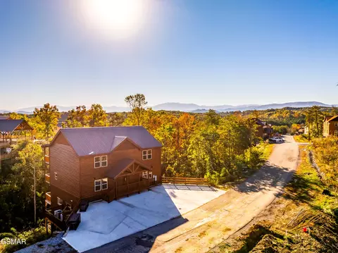 Undisclosed, Sevierville, TN