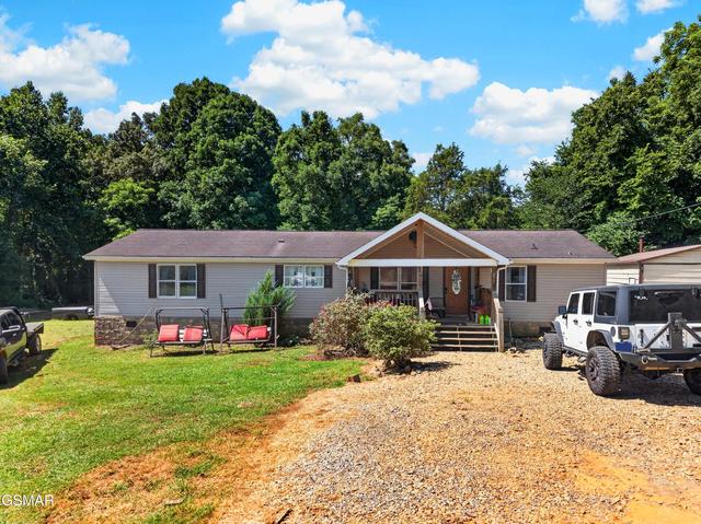 455 Mcgaha Chapel Rd, Cosby, TN 37722