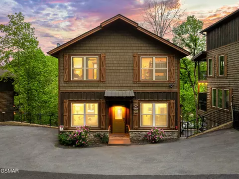 3029 Ridgetop Resort Way, Pigeon Forge, TN 37863