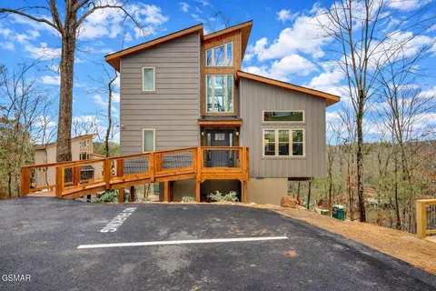 Exterior - 2385 Forge Hideaway Loop, Pigeon Forge, TN 37863 photo 7 of 7