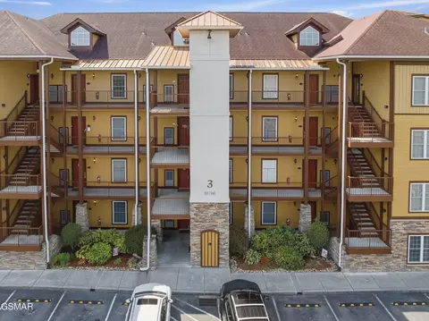 527 River Place Way, Sevierville, TN 37862