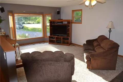 1426 Louis Rd, Fall Creek, WI 54742 photo 8
