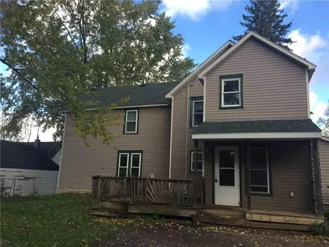 860 Maple St, Baldwin, WI 54002 photo 3