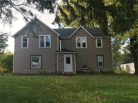 860 Maple St, Baldwin, WI 54002 photo 1