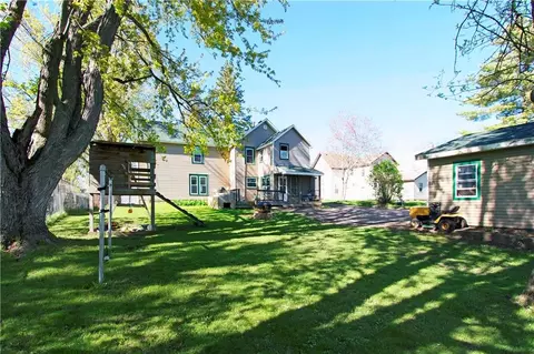 860 Maple St, Baldwin, WI 54002 photo 6