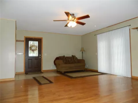 208 S Riverside Dr, Cornell, WI 54732 photo 6