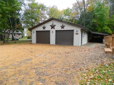 208 S Riverside Dr, Cornell, WI 54732 photo 9