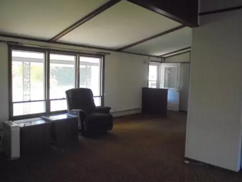 120 E Grant St, Augusta, WI 54722 photo 9