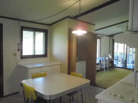 120 E Grant St, Augusta, WI 54722 photo 6
