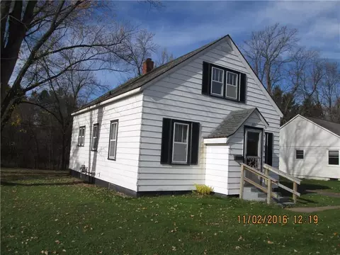 403 S 3rd St, Barron, WI 54812 photo 19