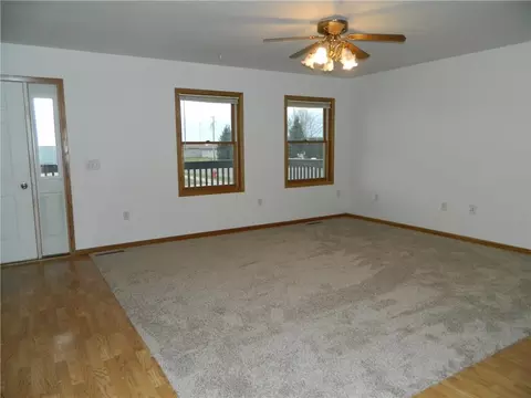 906 9th Ave, Bloomer, WI 54724 photo 5