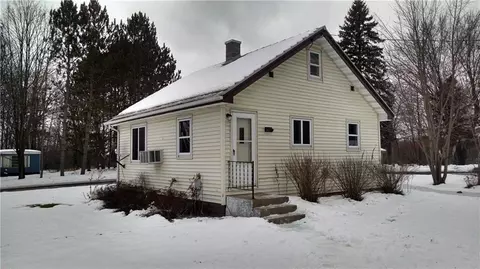 313 N 2nd St, Cornell, WI 54732 photo 1