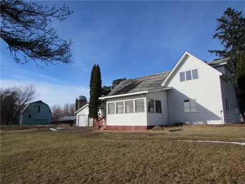 2757 220th St, Cushing, WI 54006 photo 1