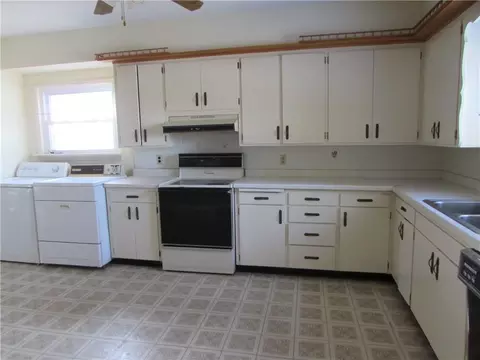 2757 220th St, Cushing, WI 54006 photo 3