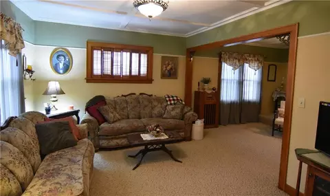 511 S 7th St, Cameron, WI 54822 photo 6