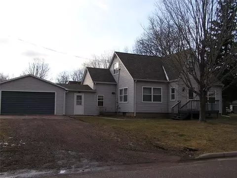 n565 3rd Avenue, Sheldon, WI 54766 photo 2